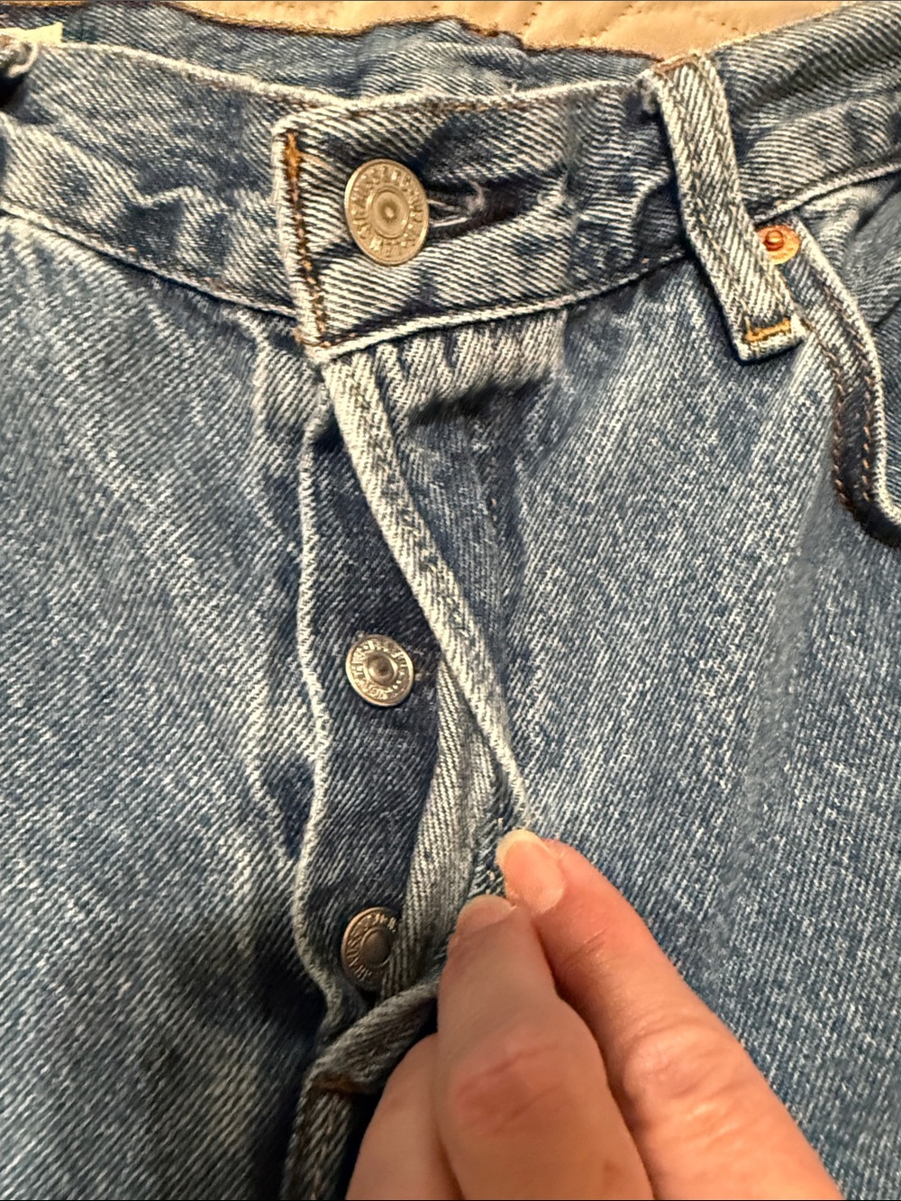 LEVIS 501 - Picture 3 of 4